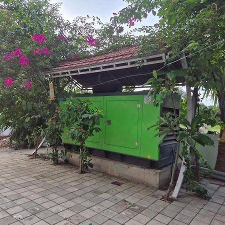 Saburi Apartments Shirdi Extérieur photo